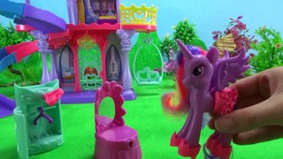 My Little Pony Friendship Rainbow Kingdom - Princess Twilight Sparkle Castle (Spanish)