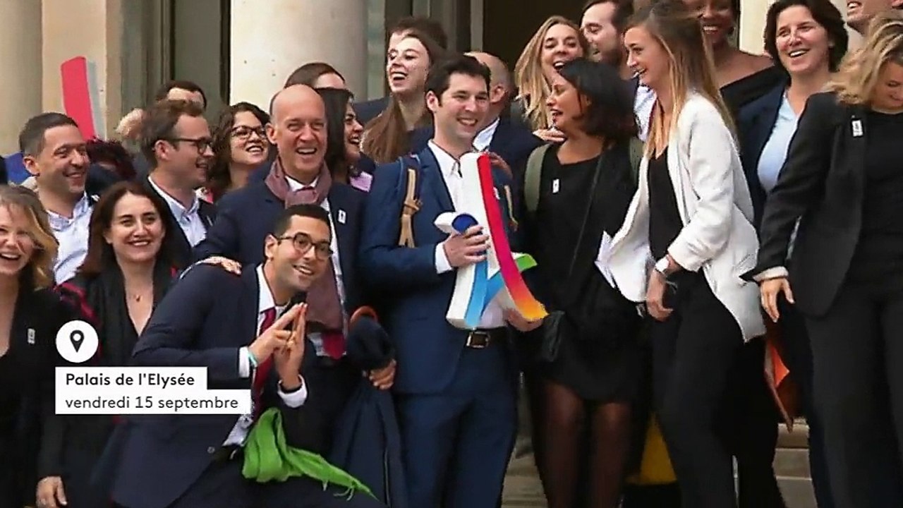 Hollande et Sarkozy reçus à l'Elysée pour marquer l’attribution des JO 2024 à Paris