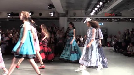 Osmanlı Saray Kumaşı Londra'da Tanıtıldı