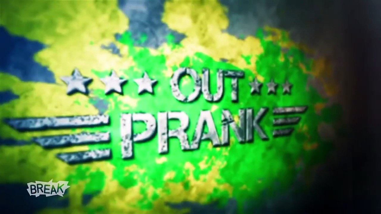 Bad Grandpa Prank Feat. Johnny Knoxville and RomanAtwood - OUT PRANK