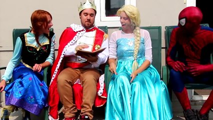 GIANT ICE CREAM HUNT! w/ Frozen Elsa Spiderman Joker Kids Pretend Play Family Funny In Rea