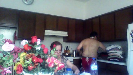 Bife com ovo estrelado e massa!