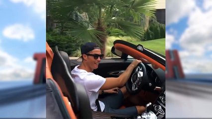 Cristiano Ronaldo's Lifestyle 2016 (Private Jet, Yacht, House..)