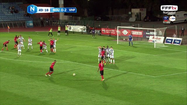 Coup franc super bien travaillé mais la double frappe a été arrêtée par le gardien de VHF.