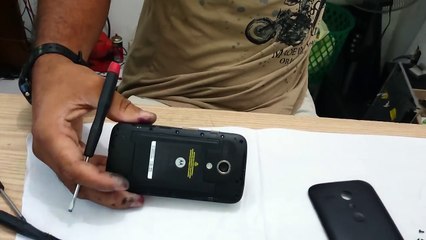 Motorola Moto G4 não tem cartão micro sd colado na placa confira !