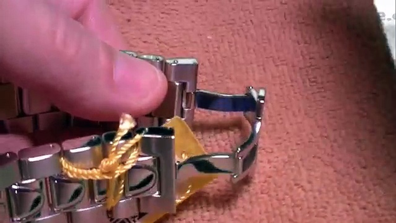 How To Resize an Invicta Watch Band Adjustment.