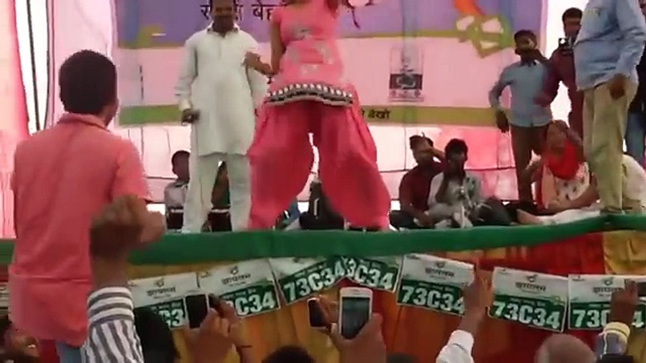 Teri meri jodi chhore par sapna dance  / Latest sapna choudhary dance 2017 / New haryanvi DJ songs Hit songs 2017