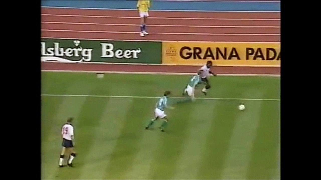 Waddle vs West Germany 1