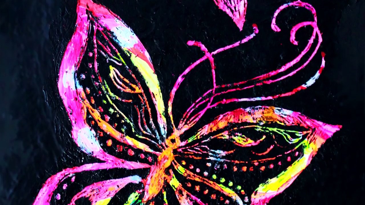 Уроки рисования. Как нарисовать бабочек (БАБОЧКИ ТЕХНИКА ГРАТТАЖ)