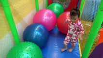 Learn Colors with Huge Ball for Children, Toddlers, Babies! Video Learn Colours & Education for kids
