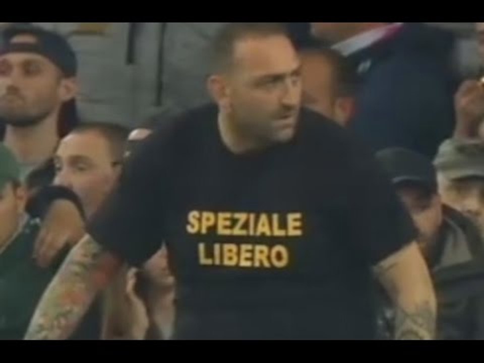 Napoli - Traffico di droga, si costituisce "Genny 'a carogna" (05.11.15)