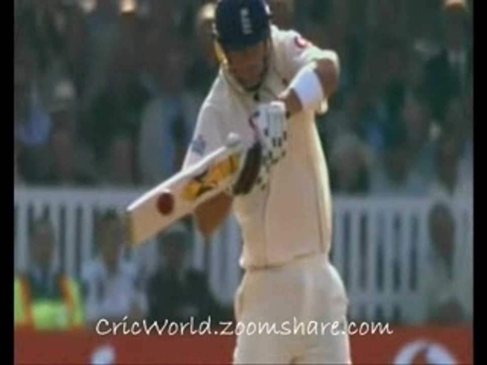 Cricket: Ashes 2005 - Slow Motion Cricket Action