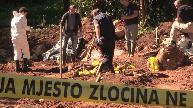 Zločini i genocid u Zaklopači kod Vlasenice