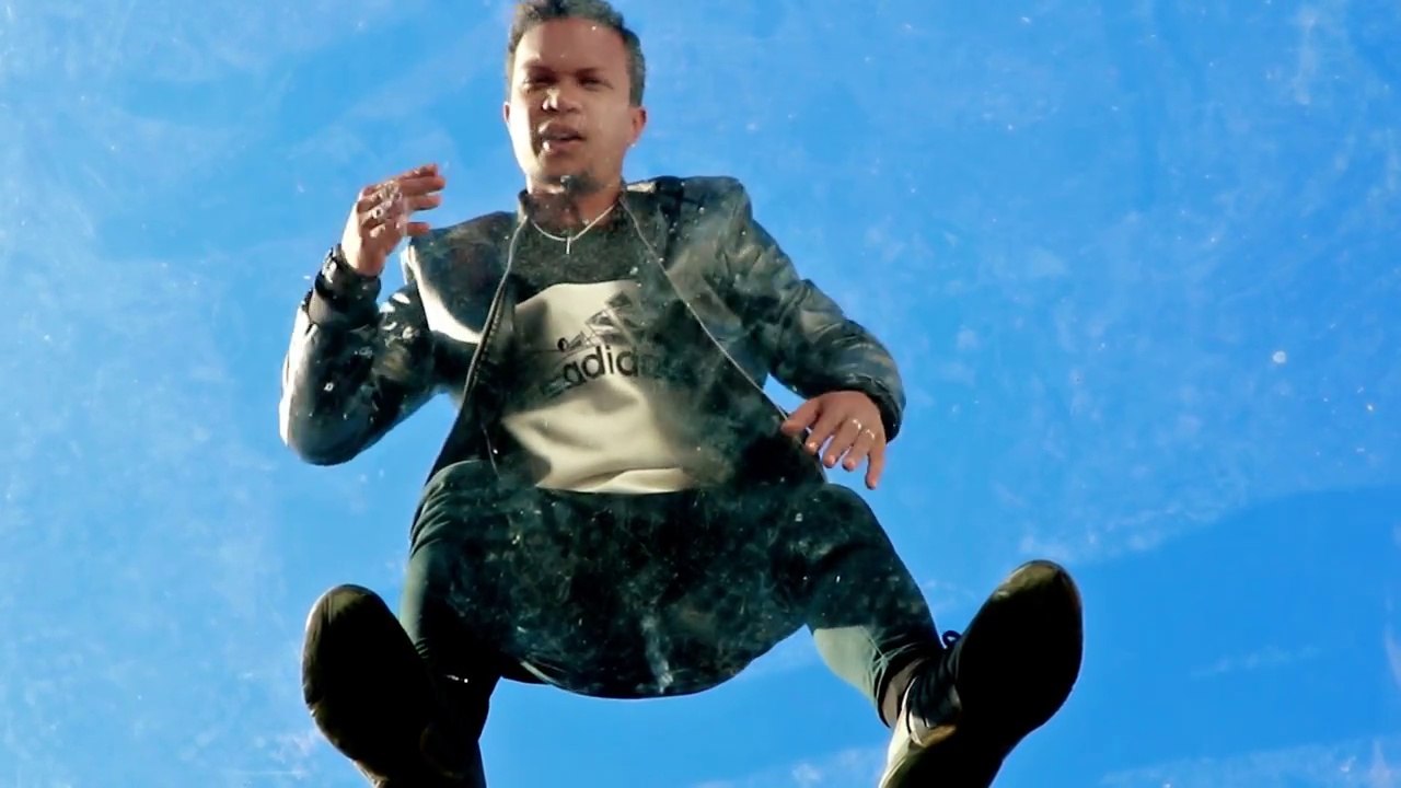 FANIRY & JESS FLAVI ONE   -     Calme aloha oa    (Gasy HD 2017)