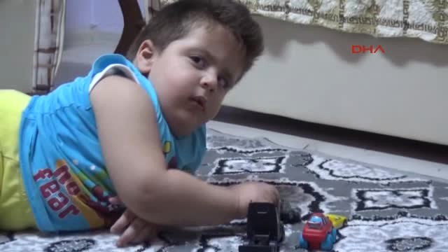 Bursa Küçük Yakup'un Solunum Cihazına Bağımlı Yaşam Mücadelesi