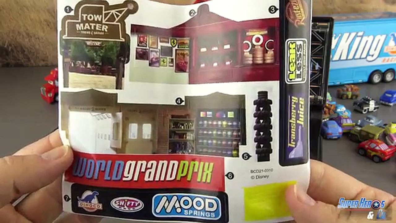 Disney Cars Micro Drifters Malette Fast Flip Radiator Springs Flash McQueen 4k #Jouet #Toy #Unboxing