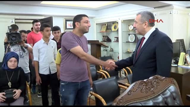 Yedi Şehirden Yedi Tepeli Şehre