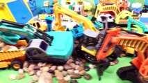はたらくくるま 工事車両大集合♪ 工事現場 重機 ショベルカー ブルドーザー ダンプカー ユンボ おもちゃ アニメ 幼児 子供向け動画 乗り物 のりもの TOMICA TOY KIDS Vehicle