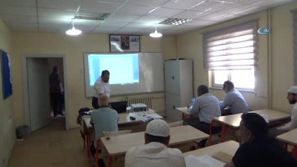 Suriyeli Öğretmenlere Formasyon Eğitimi