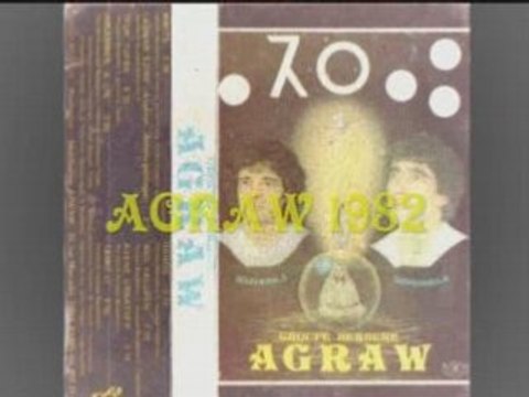 Agraw 1982 Imsarmen (Aghlin) Arezki Baroudi à la batterie