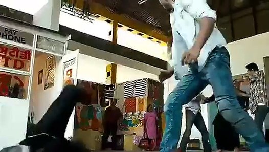 Tiger shroff & vidyut jamwal - video dailymotion