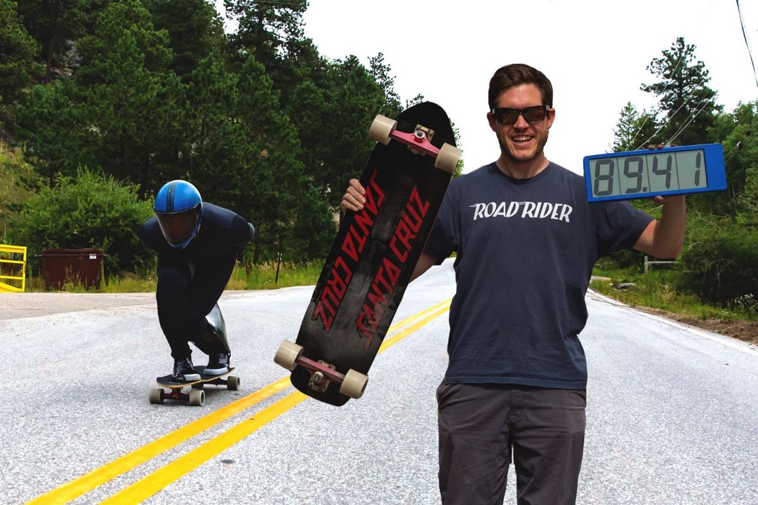 143 km hız ile kaykay rokoru kırdı-FASTEST SKATEBOARDER EVER 143.89 km