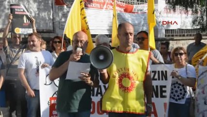 İzmir Bergama'da Ortaokulun Taşınmasını Protesto Ettiler