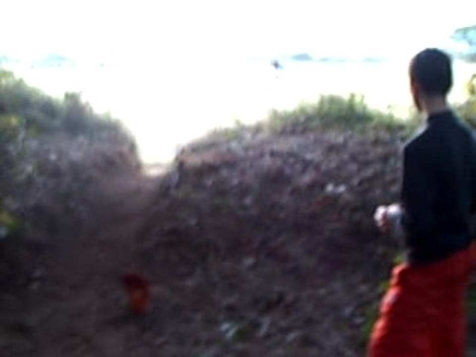 CLIP0049