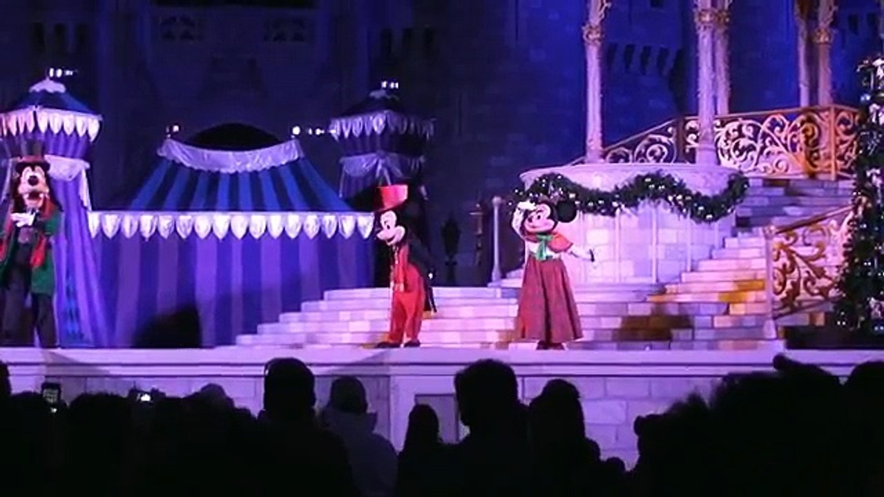 January new Cinderella Castle Christmas Lighting at Magic Kingdom, Walt Disney World HD