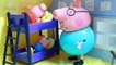 Свинка Пеппа. Мультфильм из игрушек. День Рождения мамы свинки. Peppa Pig. Cartoons for ki