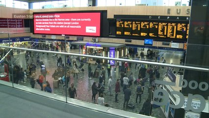 Armed police begin patrolling Euston Station