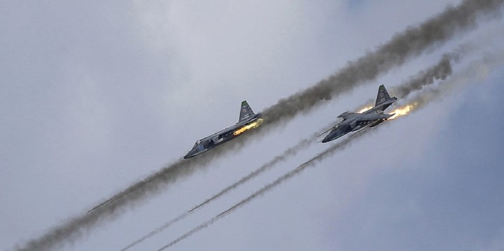 ABD: Rus Savaş Uçakları, Esad'ın Bölgesine İlerleyen PKK/PYD'lileri Vurdu!