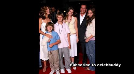 Arnold with His wife Maria Shriver And Children Chris, Patrick, Katherine, Christina..How Cute??