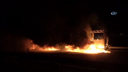 Seyir Halindeki Tır Küle Döndü