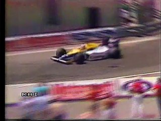 Download Video: Gran Premio degli Stati Uniti 1985: Ritiro di M. Winkelhock e sorpassi di Alboreto e De Angelis a Prost