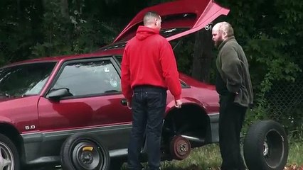 Ndalon për të ndihmuar dikë në rrugë, del duke fituar 200 mijë dollarë