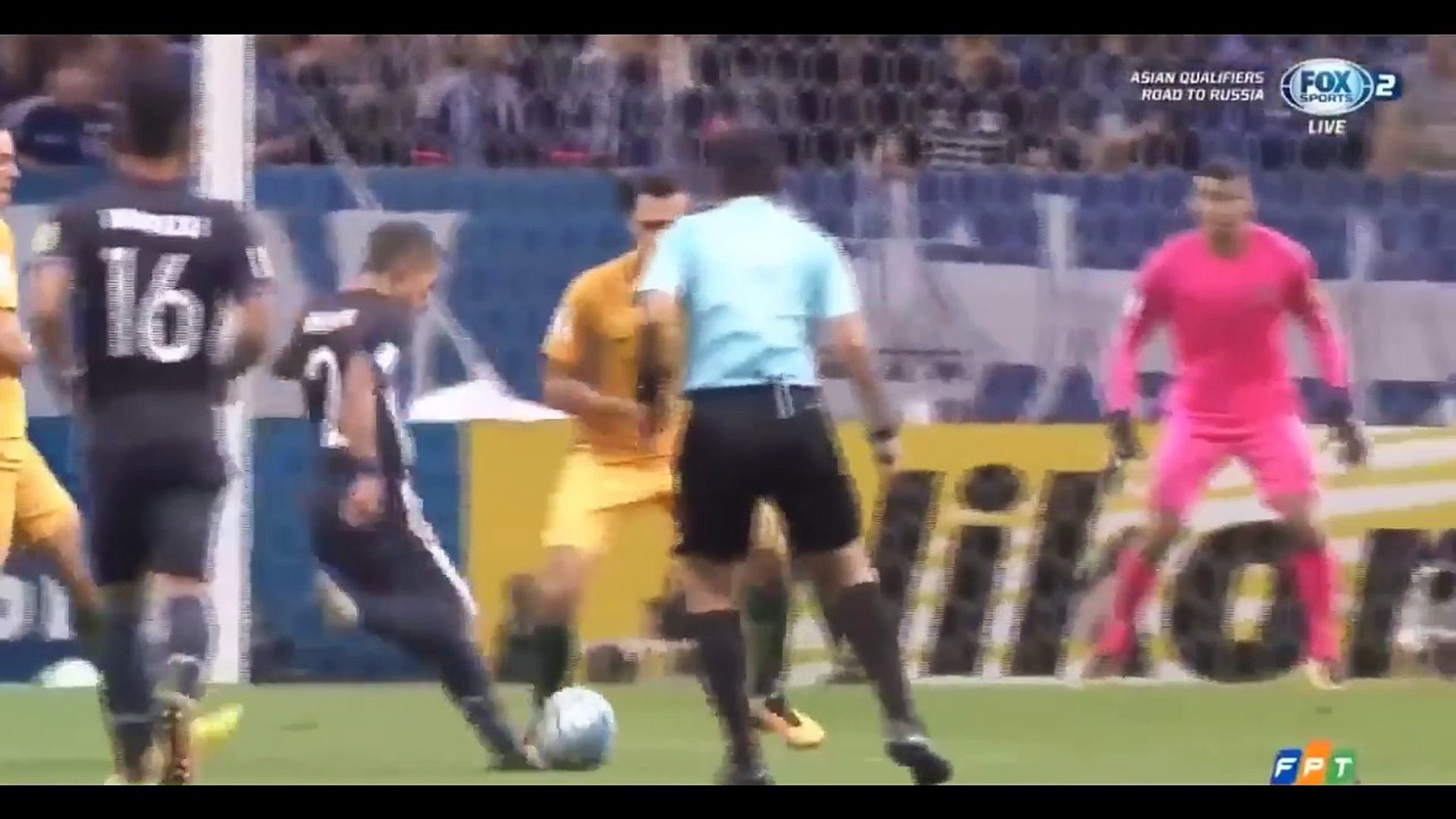 井手口陽介がスーパーゴール W杯アジア最終予選 日本 オーストラリア 2 0 サッカー 日本代表 ハイライト Video Dailymotion