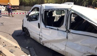 Tuzla'da kontrolden çıkan araç takla attı: 1 ölü, 2 yaralı