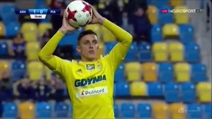 żółta kartka dla Aleksandara Sedlara