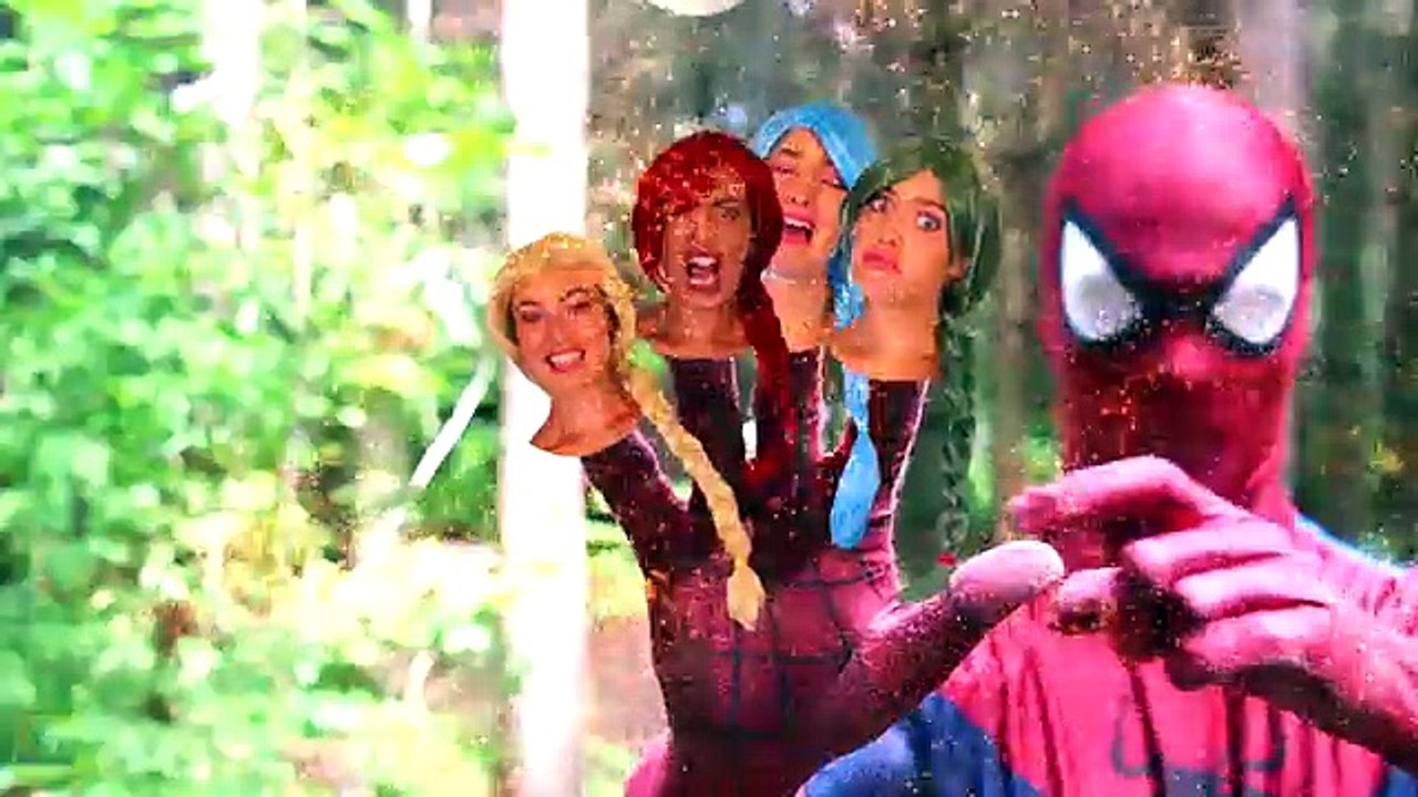 Frozen Elsa Gets FIRE POWERS! w/ Spiderman Anna Joker Maleficent Pink Spidergirl! Superher