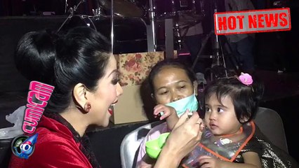 Hot News! Bubur Dingin, Vania Ogah Makan - Cumicam 17 September 2017