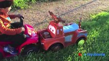 Coches huevo gigante Niños relámpago apertura sorpresa para remolcar juguetes vídeo Disney mater mcqueen ryan