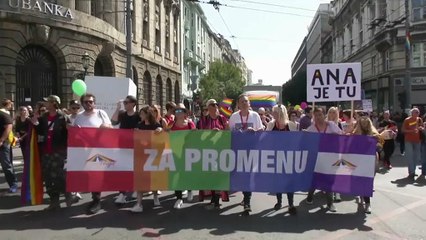 Сербский премьер возглавила гей-парад