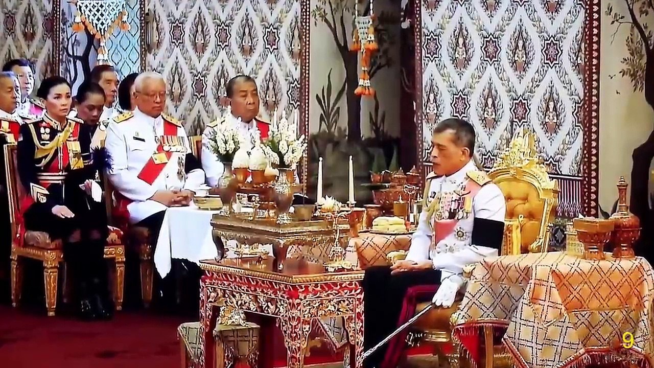 ตะลึง!คำทำนายพระราชินี รัชกาลที่ 10 สุดแม่น! - video ...