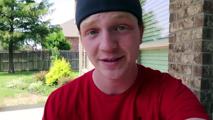 EATING 100 BURGERS AT ONCE!