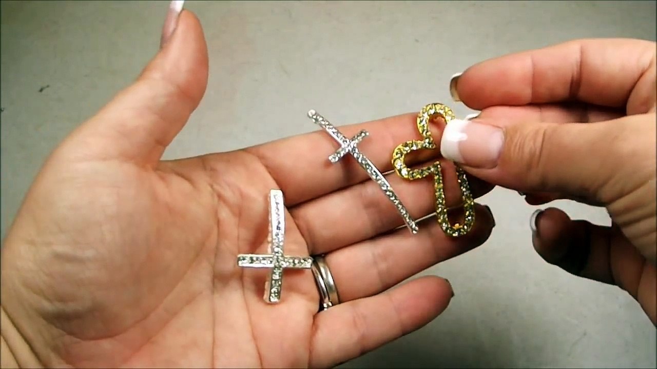 DIY: Beaded sideways cross bracelet