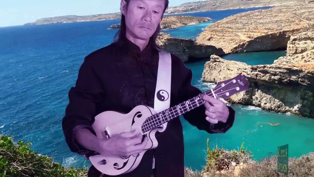 Jazz Ukulélé-The Moon Told Me(musi. Chris Wilson)