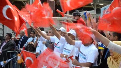 Cumhurbaşkanı Erdoğan, New York'ta Sevgi Gösterileriyle Karşılandı