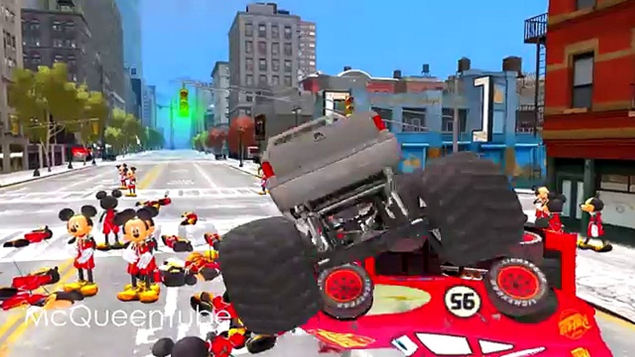 HULK & Mickey Mouse FUN!! Custom Green Lightning McQueen CARS Colors! + Children Songs & R