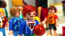 Playmobil Film Deutsch - JULIAN ZIEHT DIE HOSE RUNTER! PEINLICH, PEINLICH! Kinderserie Familie Vogel